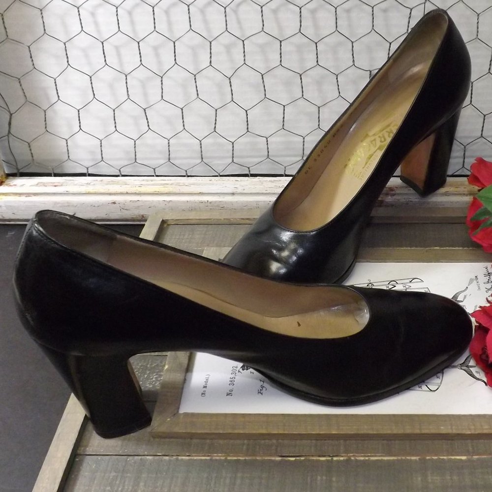 Salvatore Ferragamo Block Heel Classic Pumps Shoes Bl… Gem